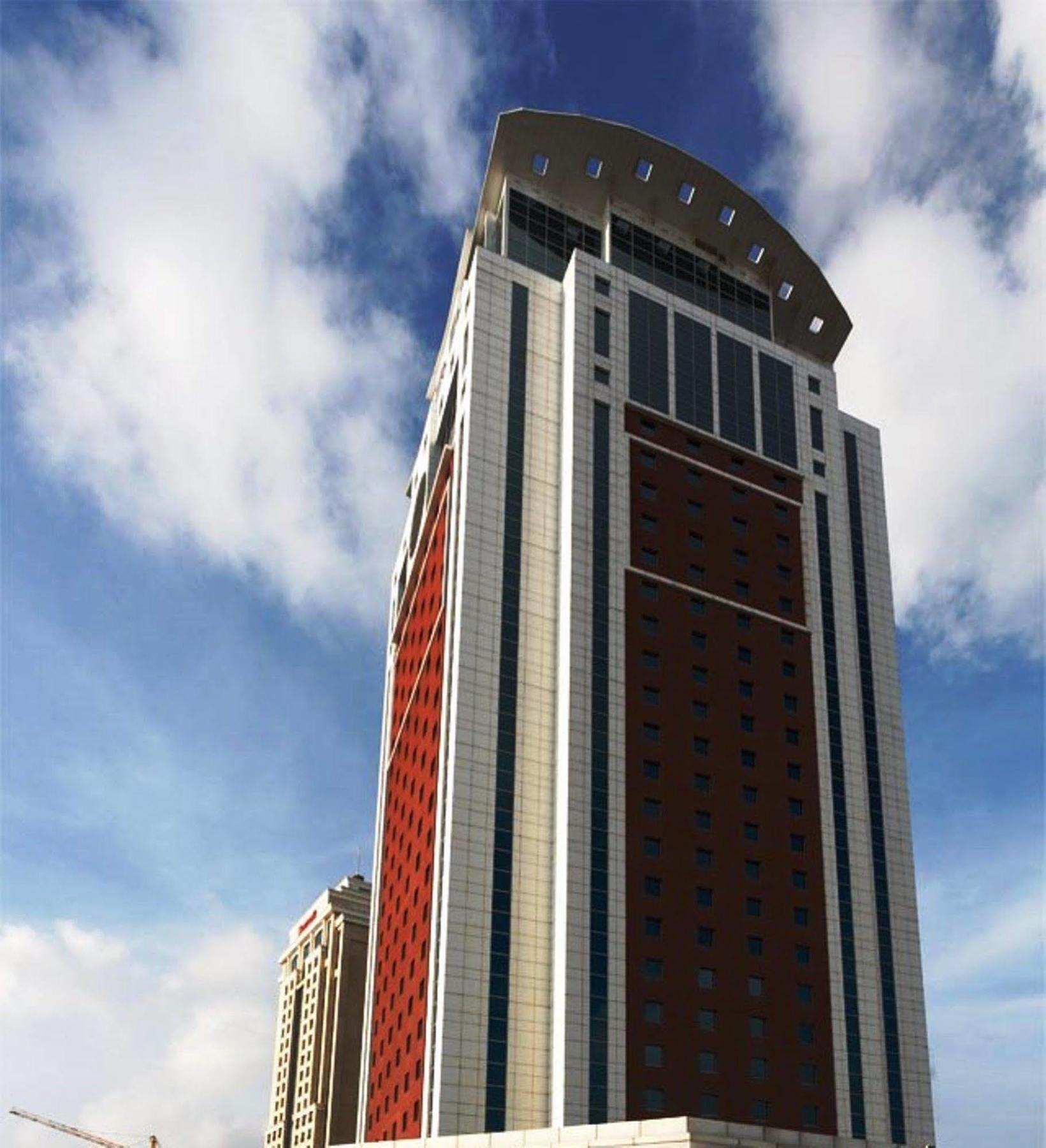 Flora Suites Atasehir Istanbul Exterior photo